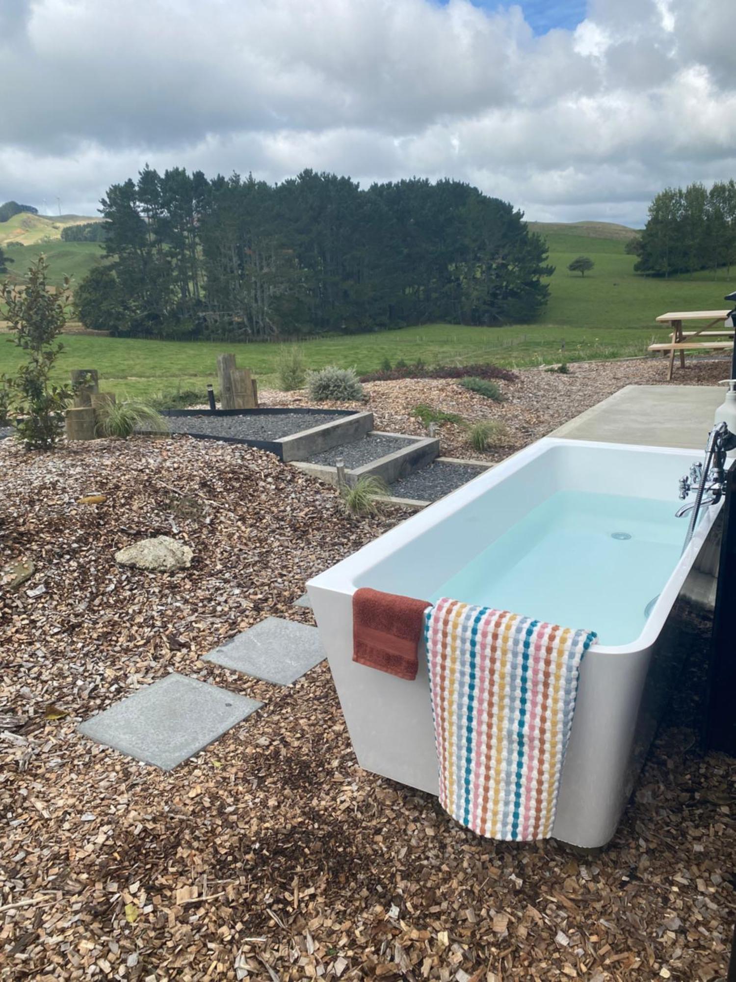 Villa Soul Shack, With Outdoor Bath Raglan Esterno foto